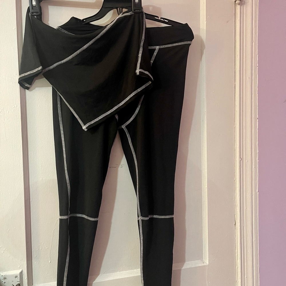 Off the shoulder- two piece legging set| Color: black w/ white stitching